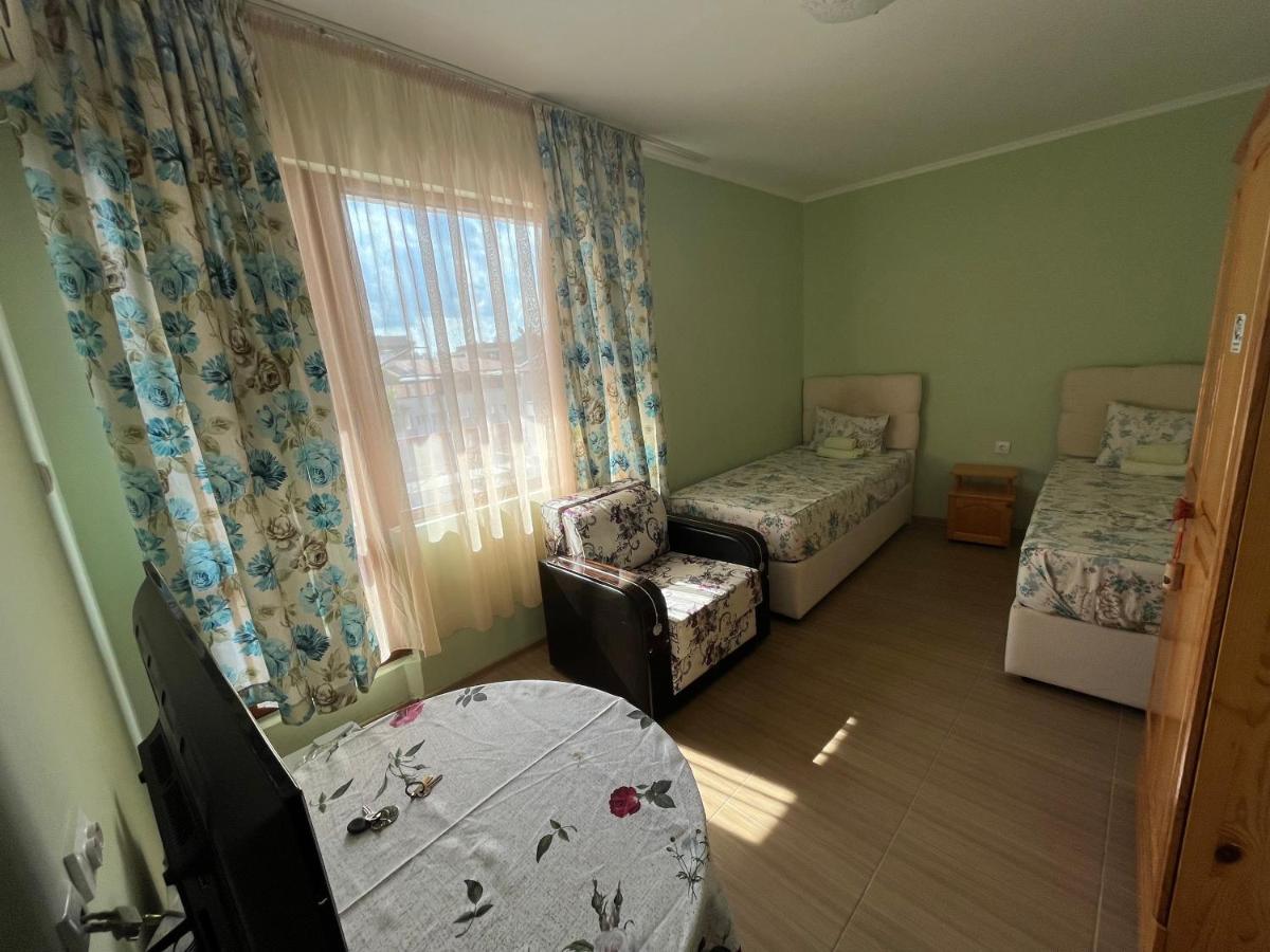 Daniel Guest House Nesebar Buitenkant foto