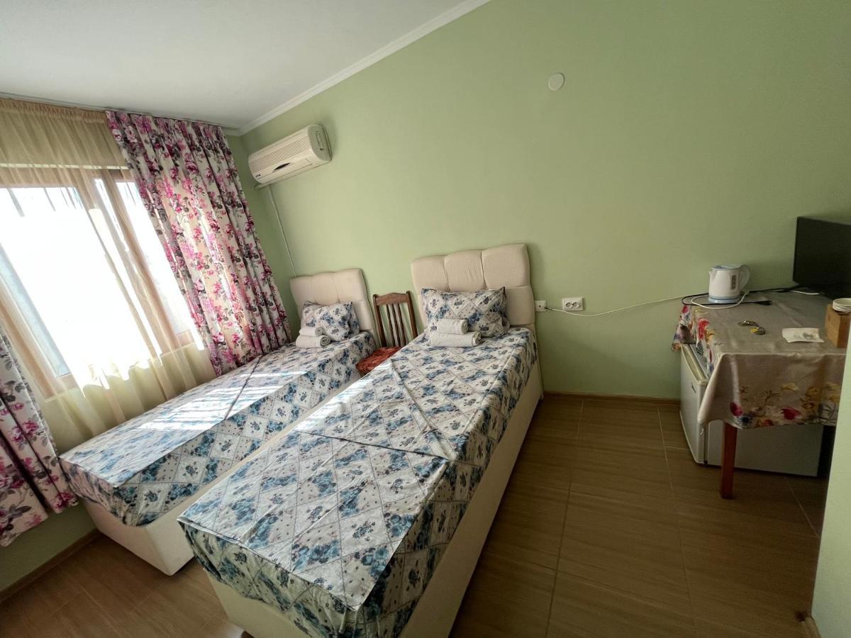 Daniel Guest House Nesebar Buitenkant foto