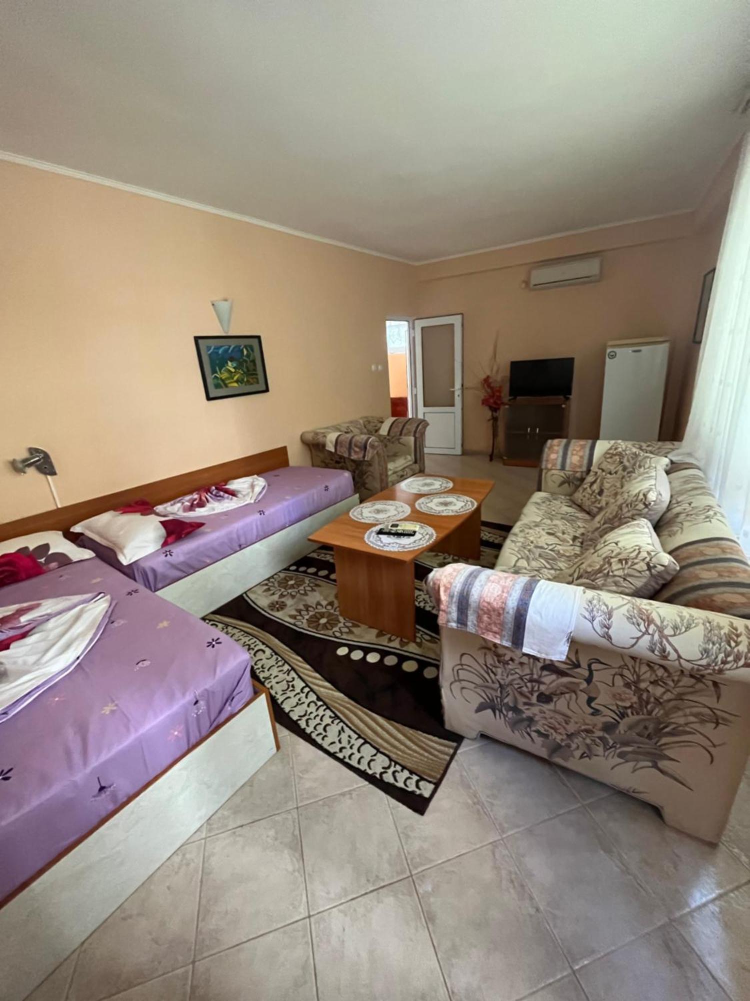Daniel Guest House Nesebar Buitenkant foto