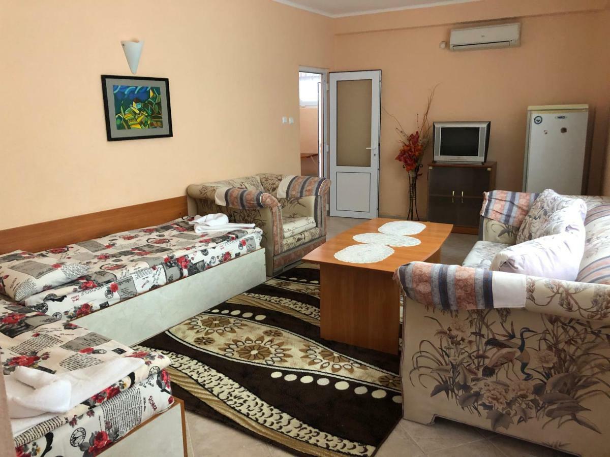 Daniel Guest House Nesebar Buitenkant foto